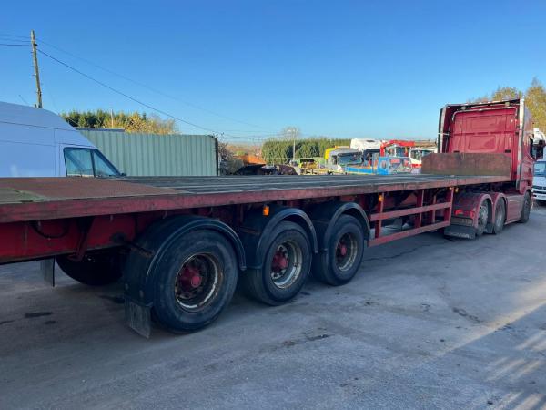 flatbed .